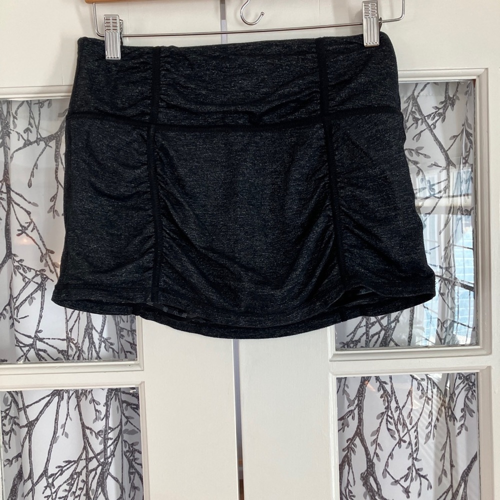 Athleta Skort Small Dark Gray